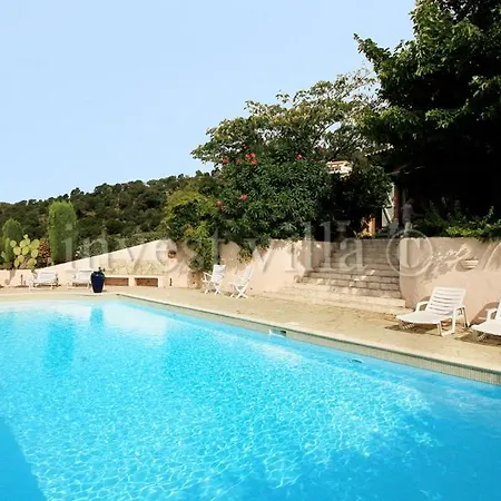 Villa Sleeps 6 Pool *