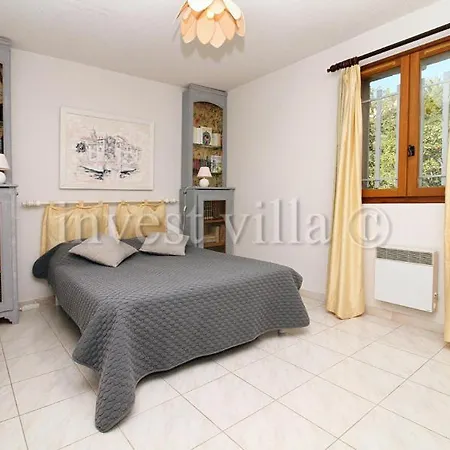 Sleeps 6 Pool *