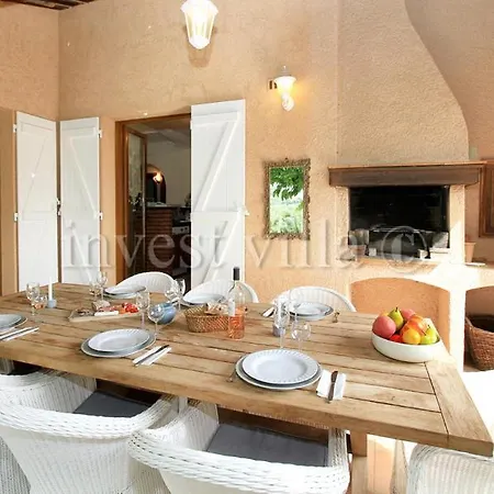 Sleeps 6 Pool فيلة لي إيسامبر